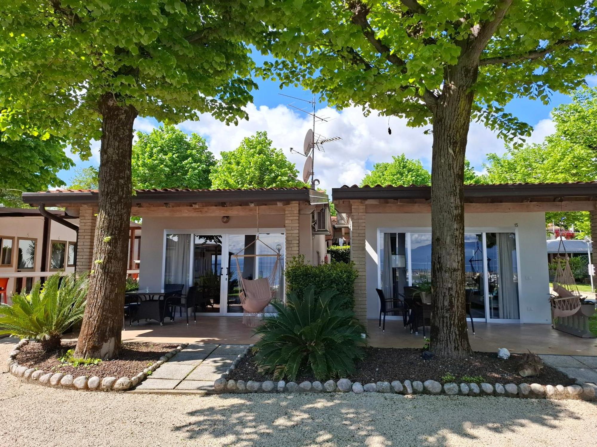 Villaggio Turistico Dei Tigli 加达湖畔帕登赫 外观 照片